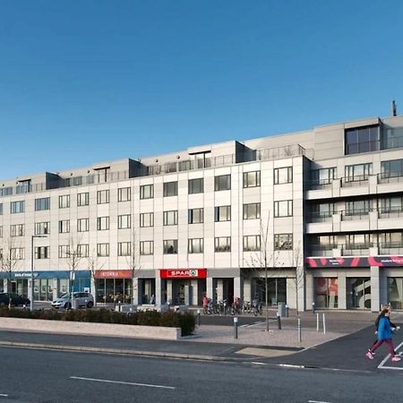 Refurbished Ensuite Rooms With Shared Kitchen At Montrose In Dublin Exterior photo