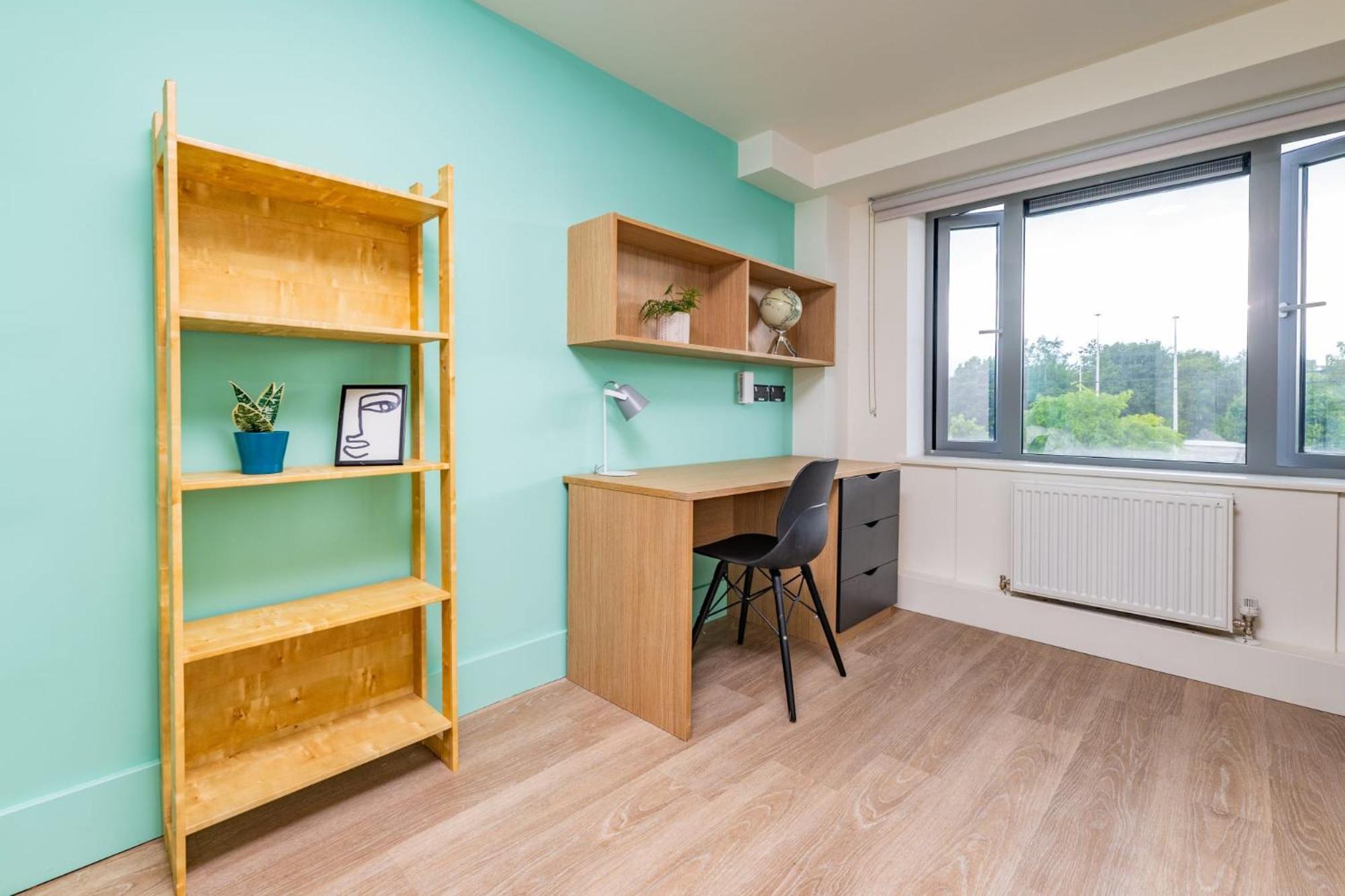 Refurbished Ensuite Rooms With Shared Kitchen At Montrose In Dublin Exterior photo
